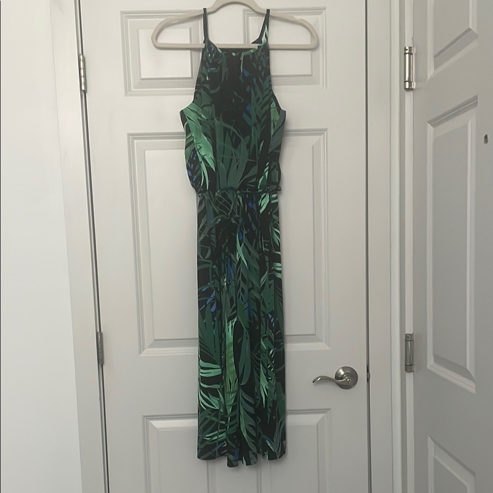 London Times Green Leaf Pattern Jumpsuit